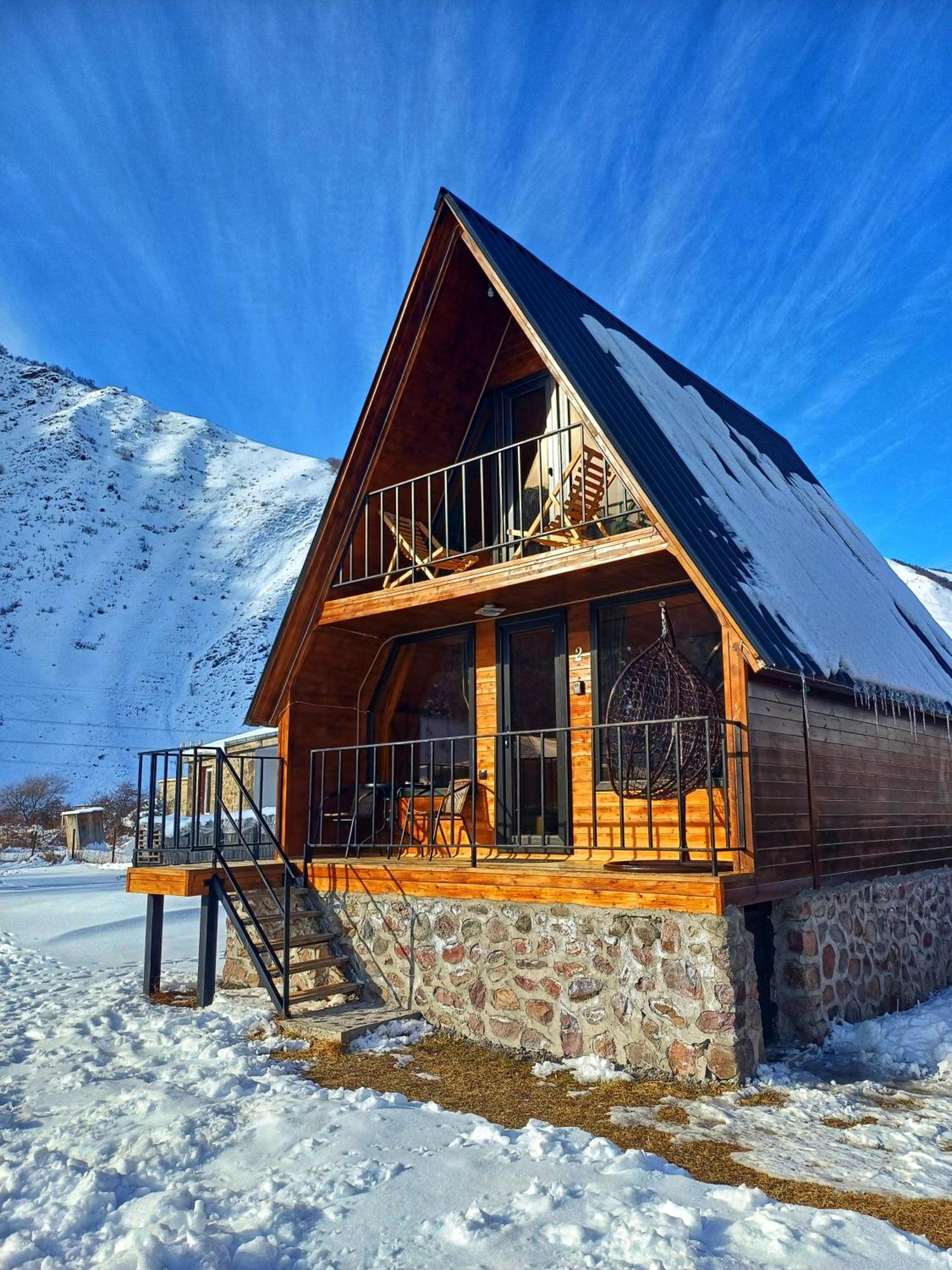 Panorama Cottages In Sno Exterior photo