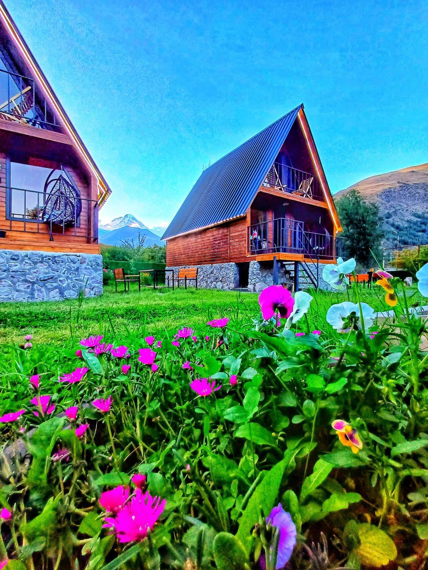 Panorama Cottages In Sno Exterior photo